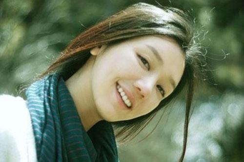 不仅颜值高，身材也很曼妙的星座女生