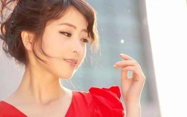 这几个星座若对你冷淡了,那就是真的不爱了