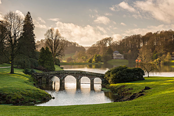 这3大生肖2018年将实现存款飞涨,得财神厚爱
