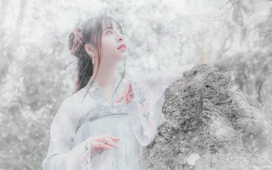 平凡的外貌，善良的心，自信又有才的星座女生