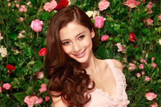总是吸引熟男目光的三大星座女，身上有不同寻常的气质！