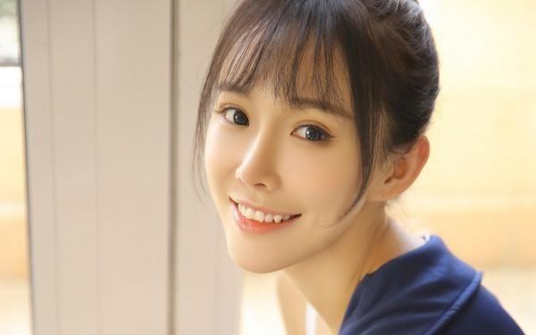 一个微笑就能轻易将异性俘虏的星座女生