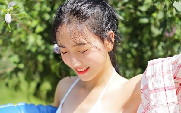 一个微笑就能轻易将异性俘虏的星座女生