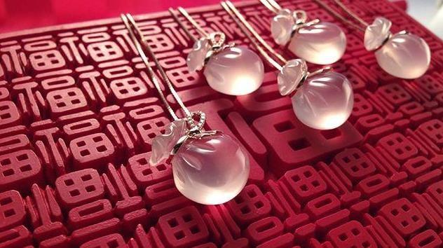 这月份出生的人,注定先苦后甜,越老越富贵
