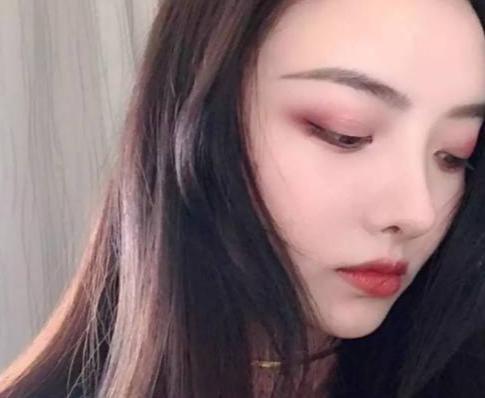 在爱情最容易一厢情愿的三个星座,憧憬爱情这没错!