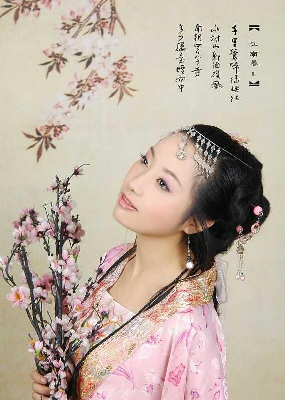 属龙人接财神迎贵人,一年每天都日进斗金