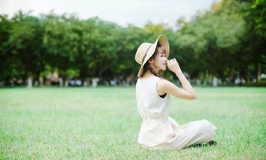 在异性面前，放不开自己，虽矜持却像做作的星座！