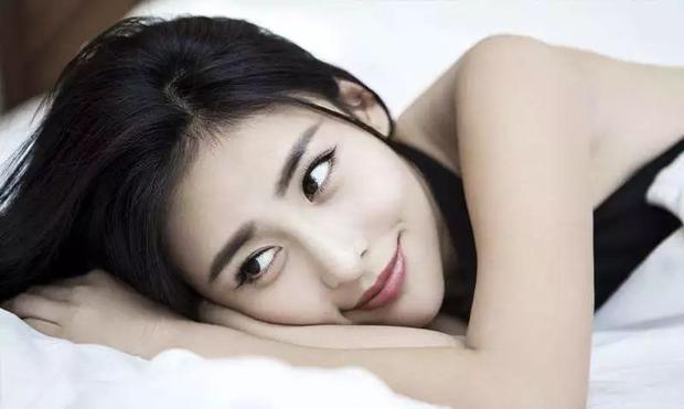 女人脸上这五个特征泄露了命数!快看你是富婆命,还是保姆命?
