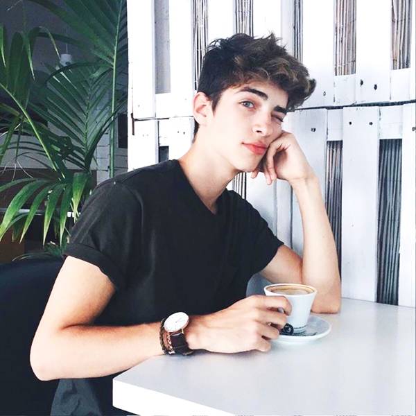 当十二星座男说想你到底是真是假