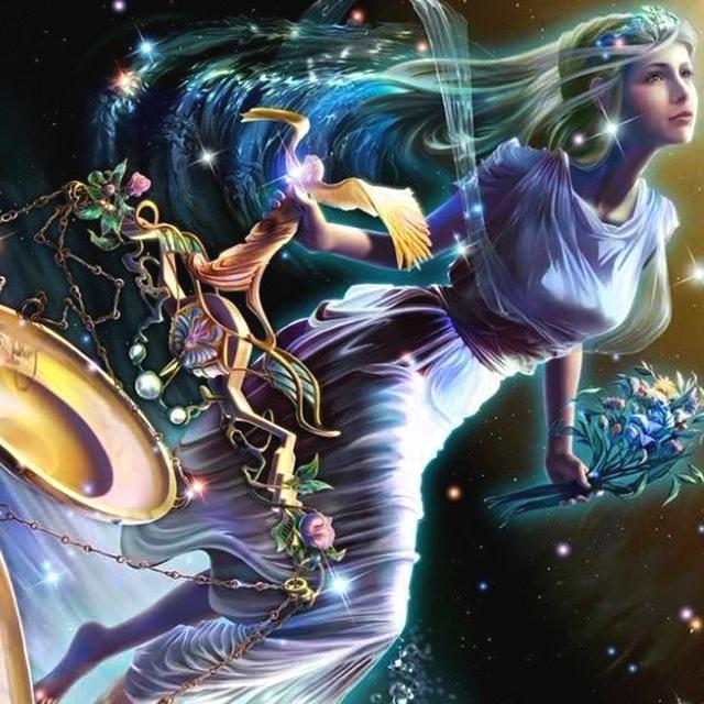一生人缘最好,事业稳定的前四名星座