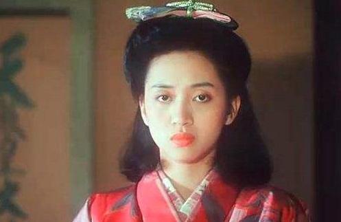 12星座代表的女间谍，射手好潇洒，你的是哪个？