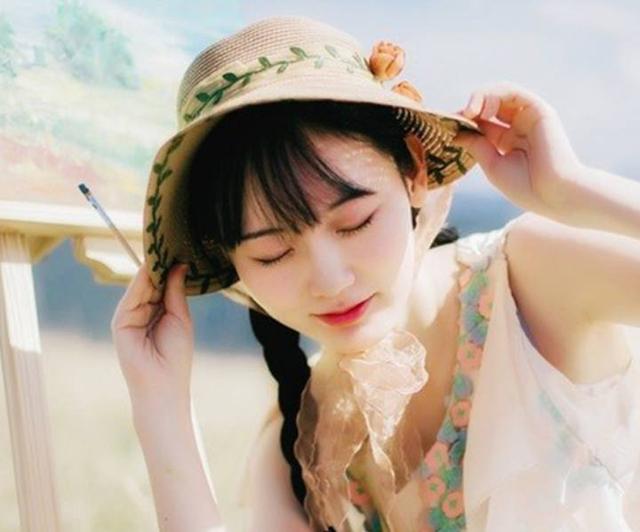 这三大星座拥有盛世美颜，素颜，也招人疼！