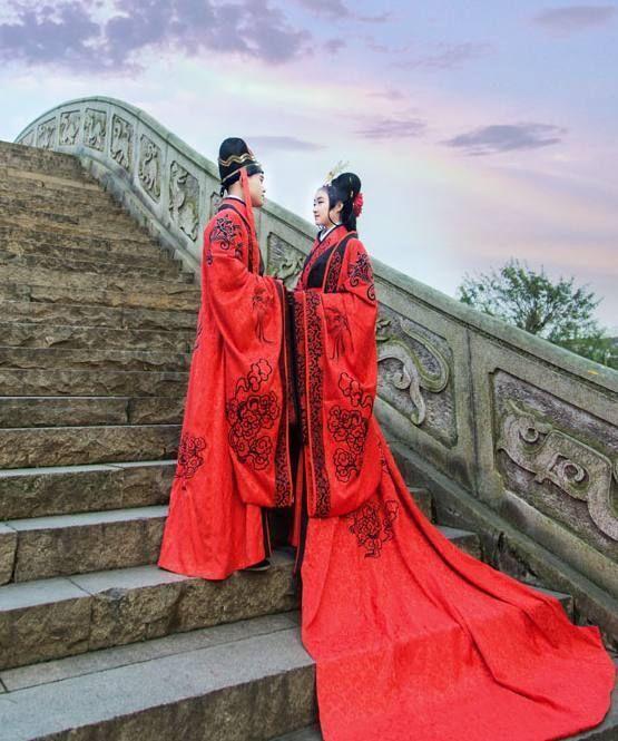 十二星座最高贵的中式婚服,水瓶座很霸气,狮子座的超美!