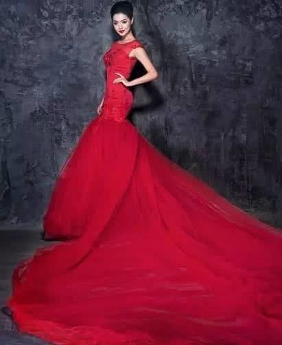 十二星座多彩婚纱秀,每一款都很漂亮,双鱼座的好有仙气!