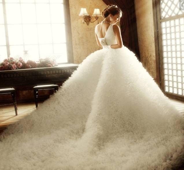 十二星座多彩婚纱秀,每一款都很漂亮,双鱼座的好有仙气!