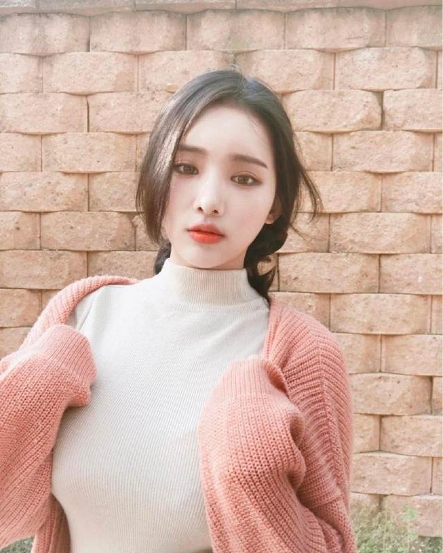 越看气质越好,让人越看越想看的星座女