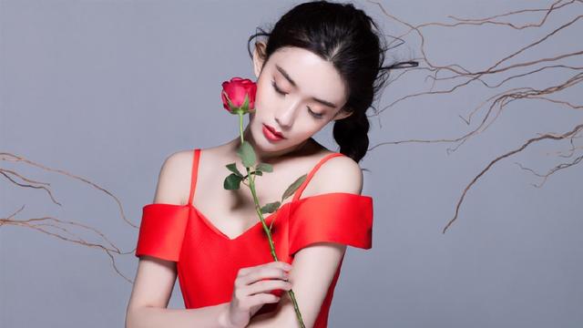 越看气质越好,让人越看越想看的星座女