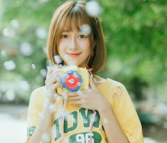 出淤泥而不染的三大星座女,不会学坏,是好女人!