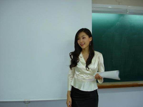这4大星座女,天生懒惰,可偏偏会被宠一辈子,被爱一辈子!