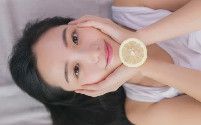 魅力不凡,深受高富帅青睐的三大星座女生!