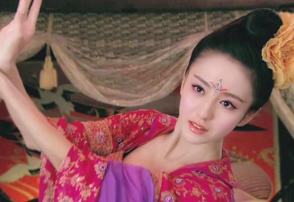 十二星座代表的古装眉心印记女子,天秤座是花千骨,射手座抢眼!