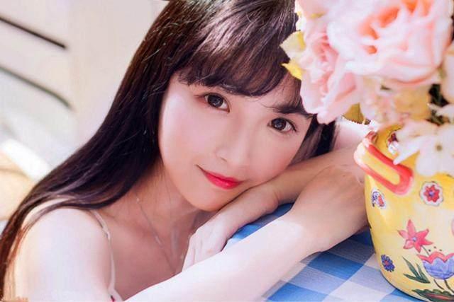 越看越好看,越让异性着迷的星座女