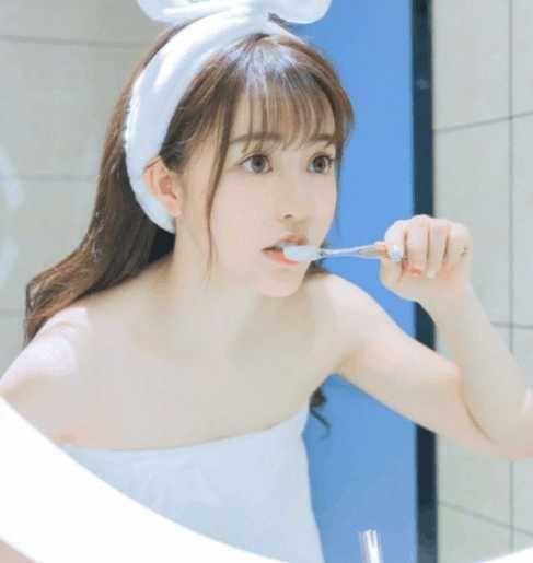 爱上的人总和初恋很像的三个星座
