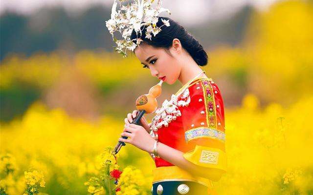 一不高兴, 就喜欢板着脸对你的星座