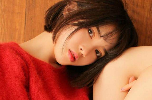 不能靠太近,否则男人一定会喜欢上的星座女