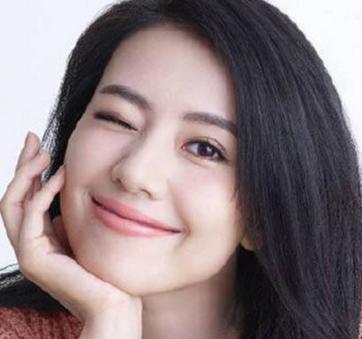 容易受到长辈喜爱的女人面相