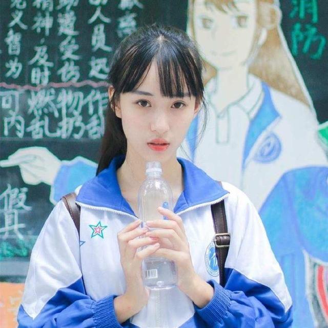 拥有倔脾气的三大星座女神,一定要好好逗她开心