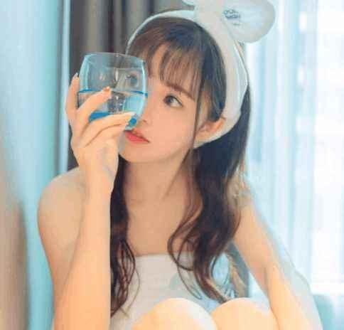 不会吵架,性格就像小白兔一样的三大星座女