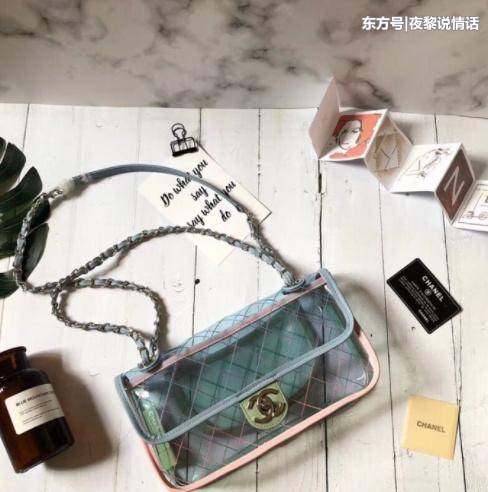 心理测试:4款包包,你会选择哪款?测你们的爱情结局